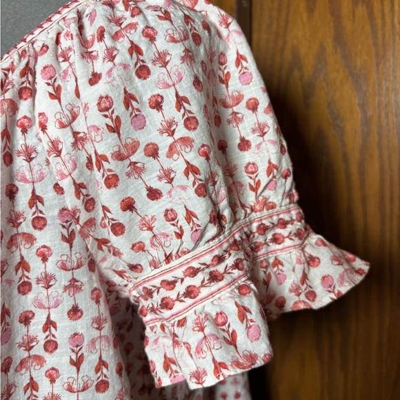 Max Studio Floral Women's Blouse in Red and White - medium. - Picture 3 of 8